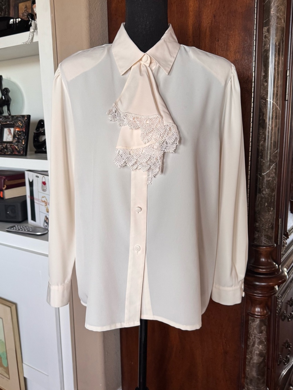 Alfred Dunner Cream Lace-Tiered Ruffle Blouse